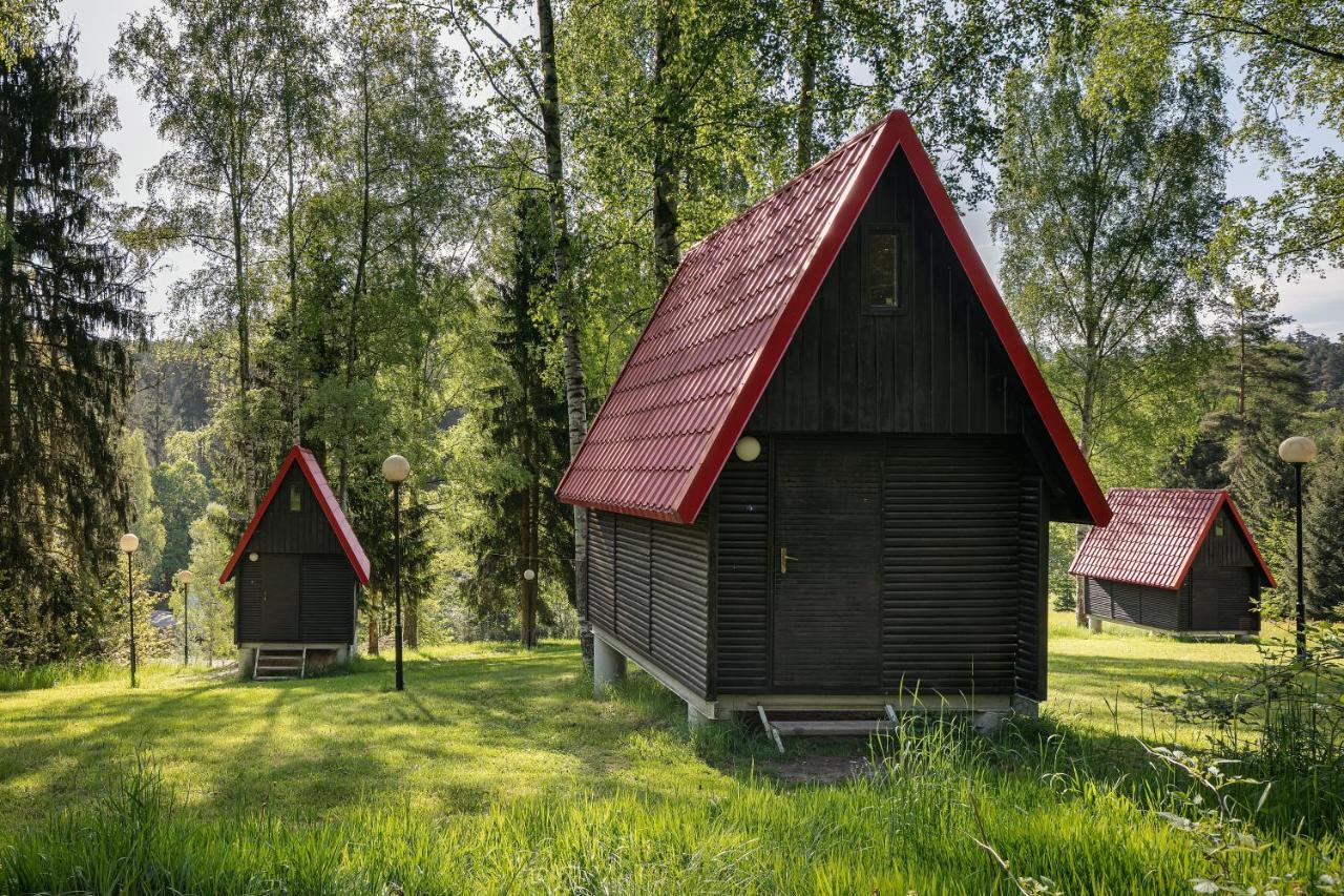 Chatky Skalní mlýn Adršpach Exterior foto